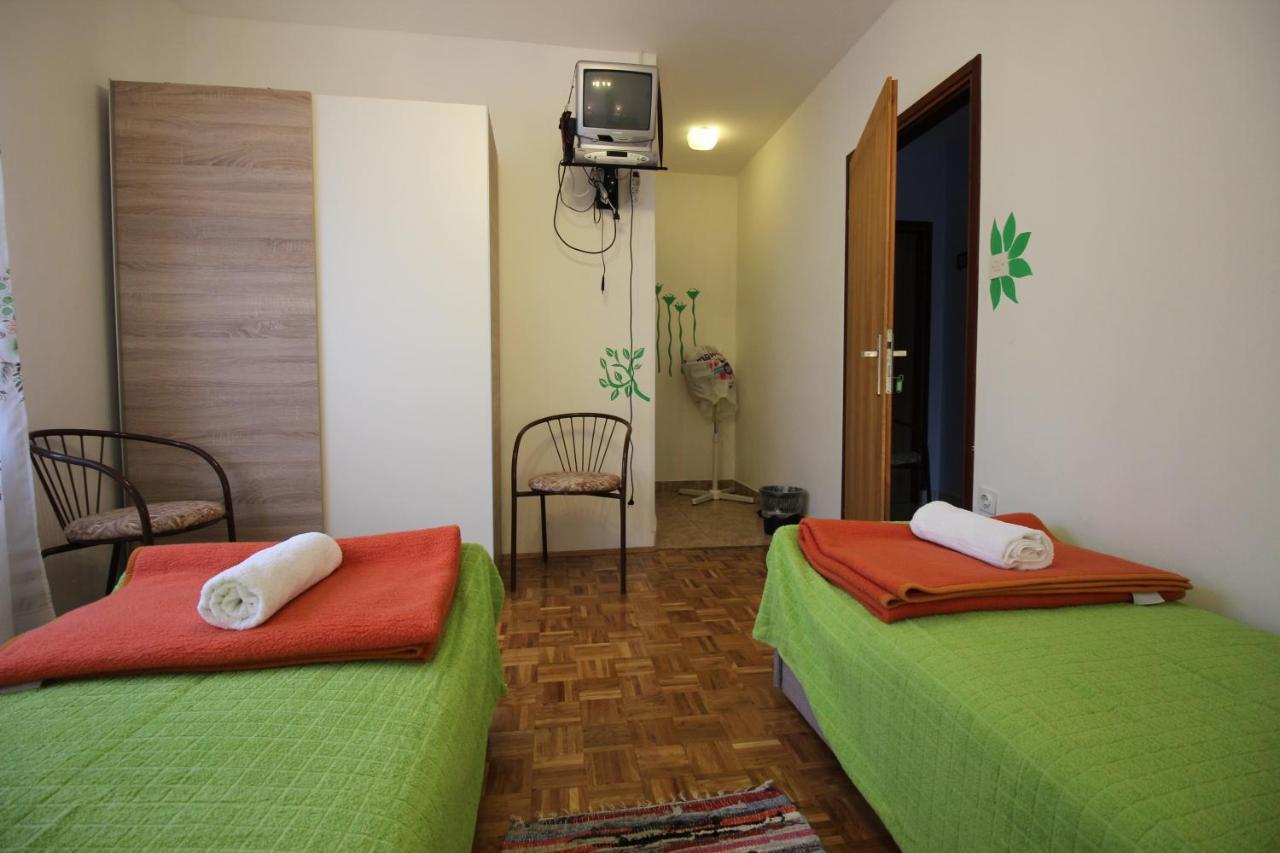 נובי ווינודולסקי Guesthouse Marija מראה חיצוני תמונה
