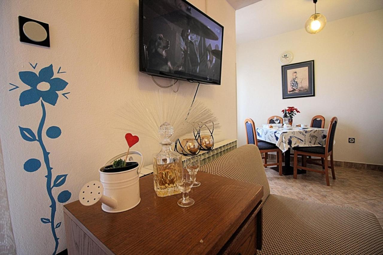 נובי ווינודולסקי Guesthouse Marija מראה חיצוני תמונה