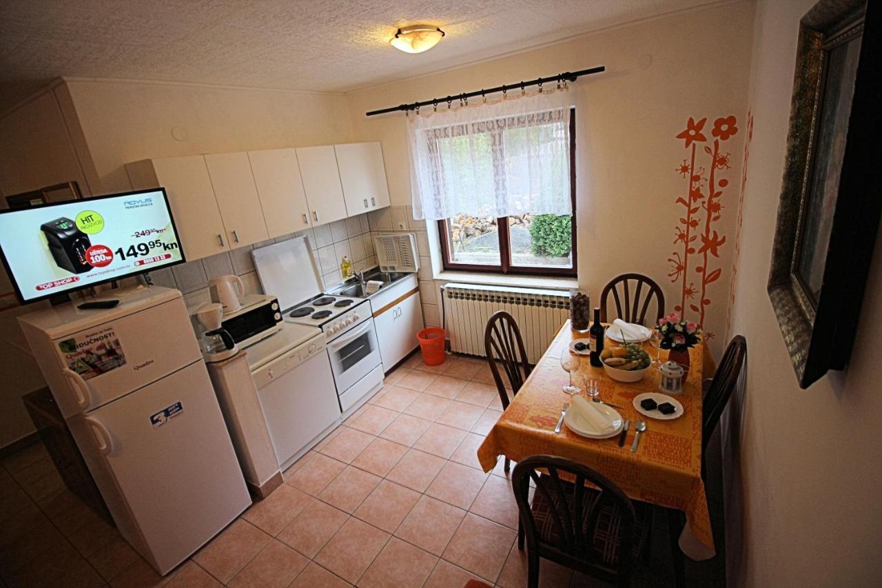נובי ווינודולסקי Guesthouse Marija מראה חיצוני תמונה