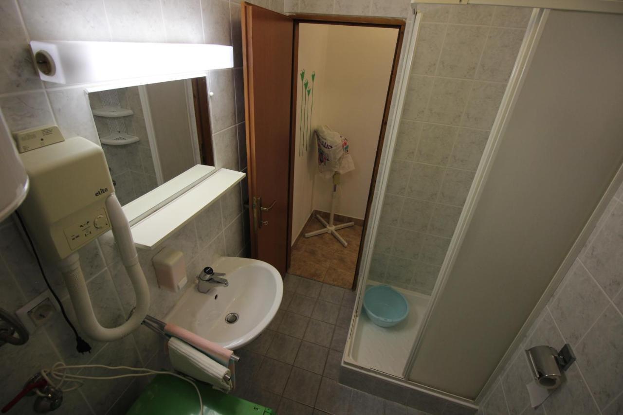 נובי ווינודולסקי Guesthouse Marija מראה חיצוני תמונה